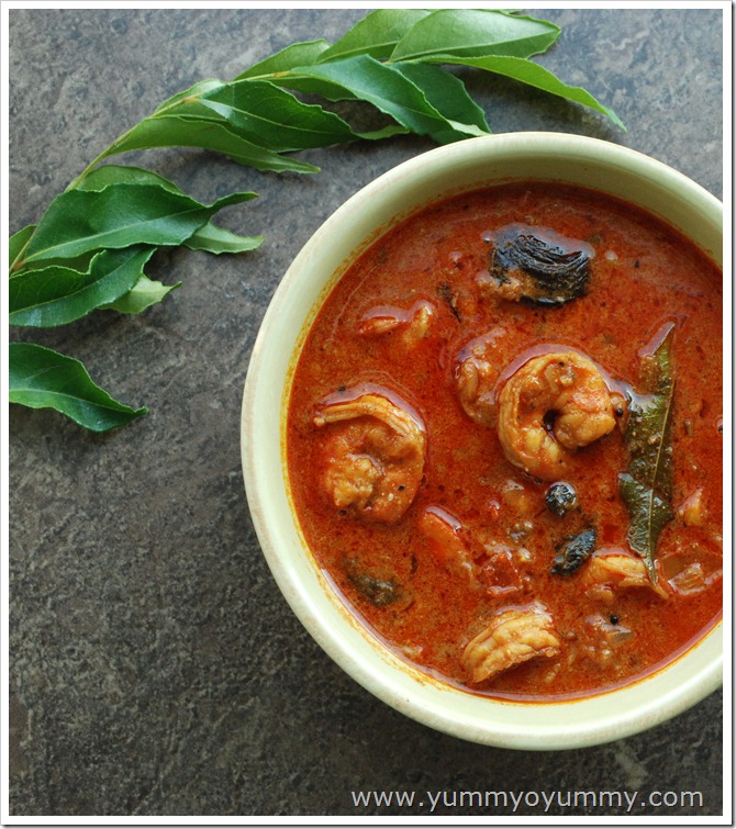 Chemmeen Curry / Kerala Style Prawn Curry